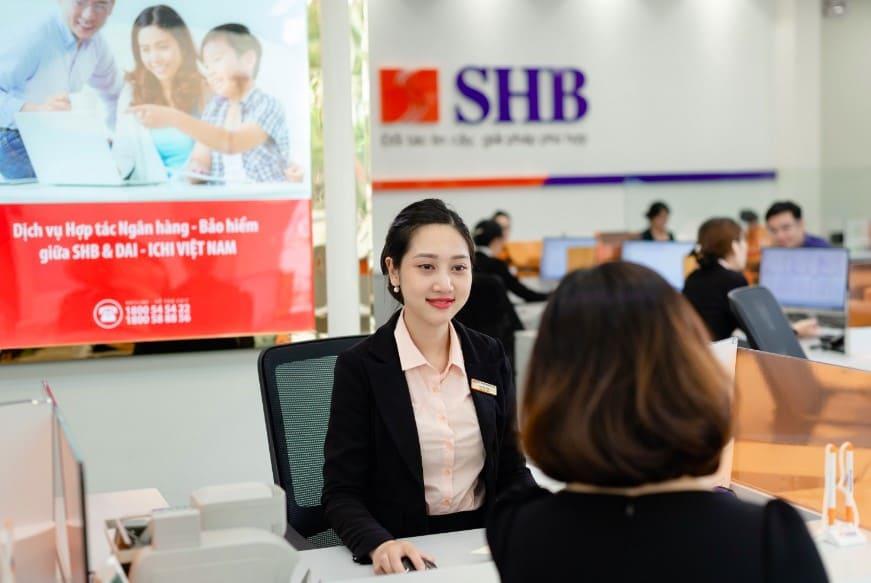 Vay tiền bằng đăng k&yacute; xe m&aacute;y tại SHB Finance
